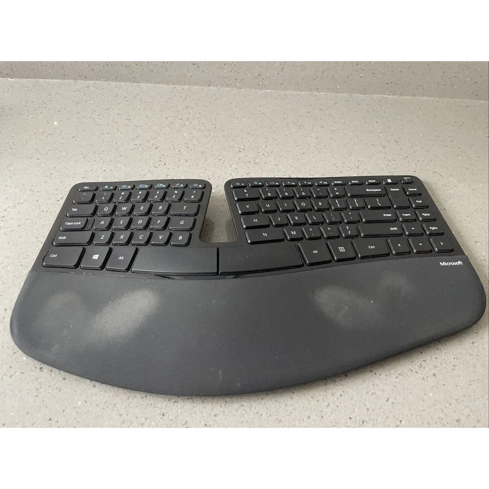 Microsoft Natural Ergonomic Curved Wired Keyboard 4000 1048 KU-0462 NO DONGLE
